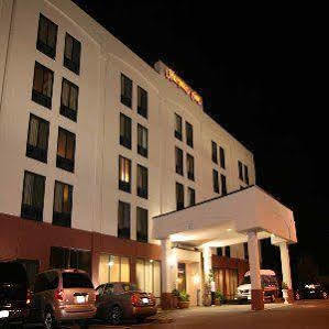 Hotel Hampton At The Meadowlands Carlstadt
