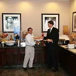 Hampton Inn Carlstadt At The Meadowlands 