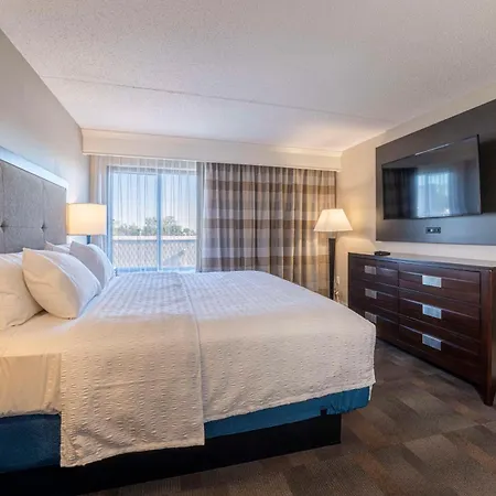 Hampton Inn Carlstadt At The Meadowlands Exterior foto